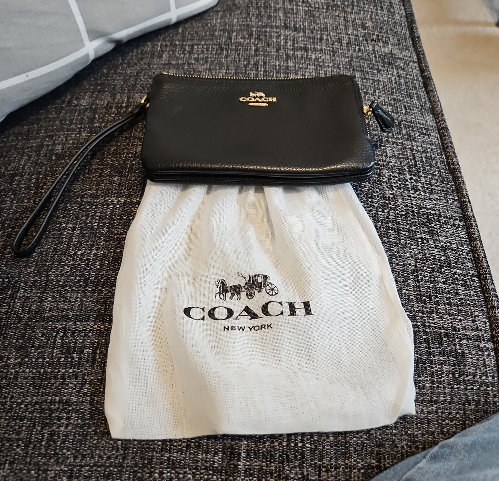 Coach Double Zip Wallet Black Wristlet